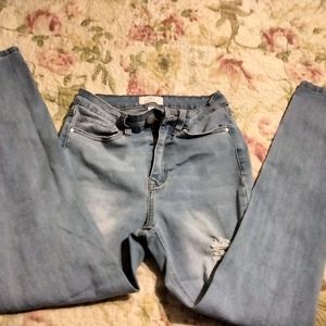 Youth Girls Skinny Fries Distressed Jeans.. Lt. Sz.7